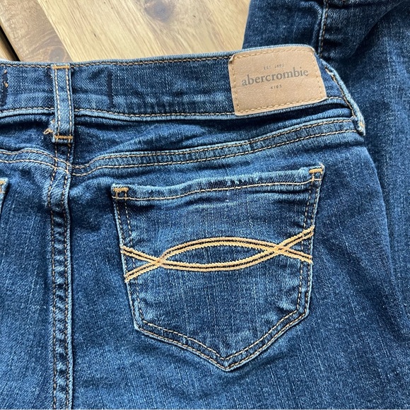 Abercrombie Kids Slim Jeans Size 16 Dark Wash Stretch Denim - Picture 4 of 7
